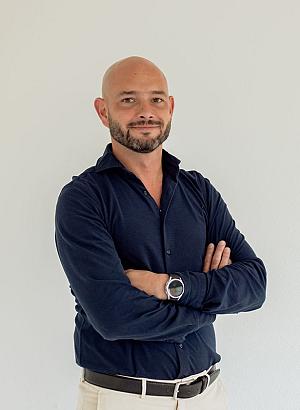 triple detachering en advies frans