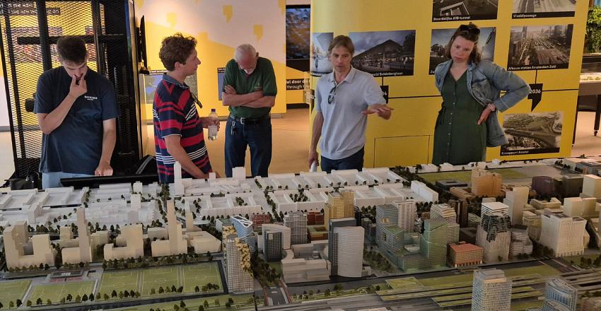 van zuidas naar zoetermeer triple nieuws